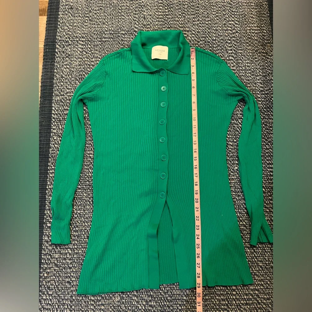 Green Button Down Ribbed Shirt - Picture 5 of 7